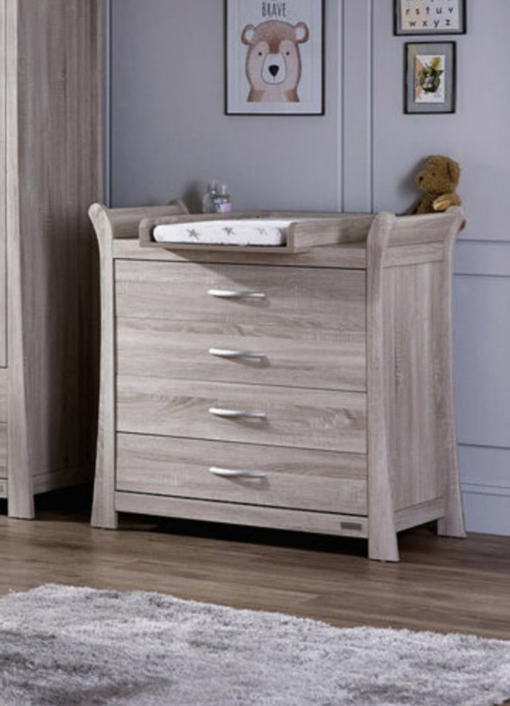 Low Cabinet + Safety Rail