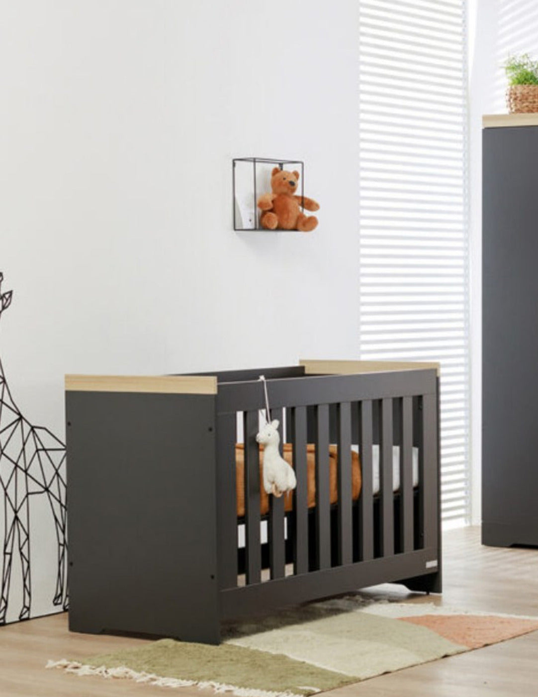 Graphite Modern Growing Room 1.3 m and 1.4 m crib