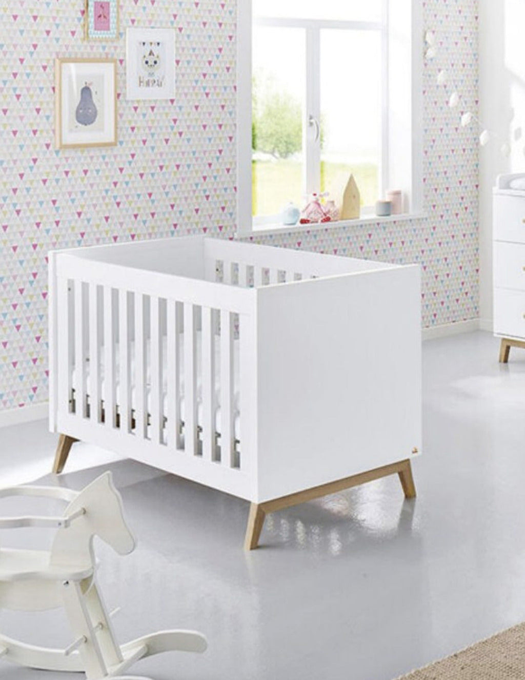 Lumi White Growing Room 1.3 m and 1.4 m crib