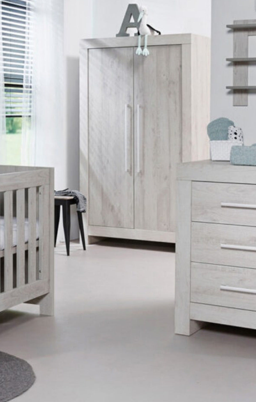 Mistwood Growing Room wardrobe