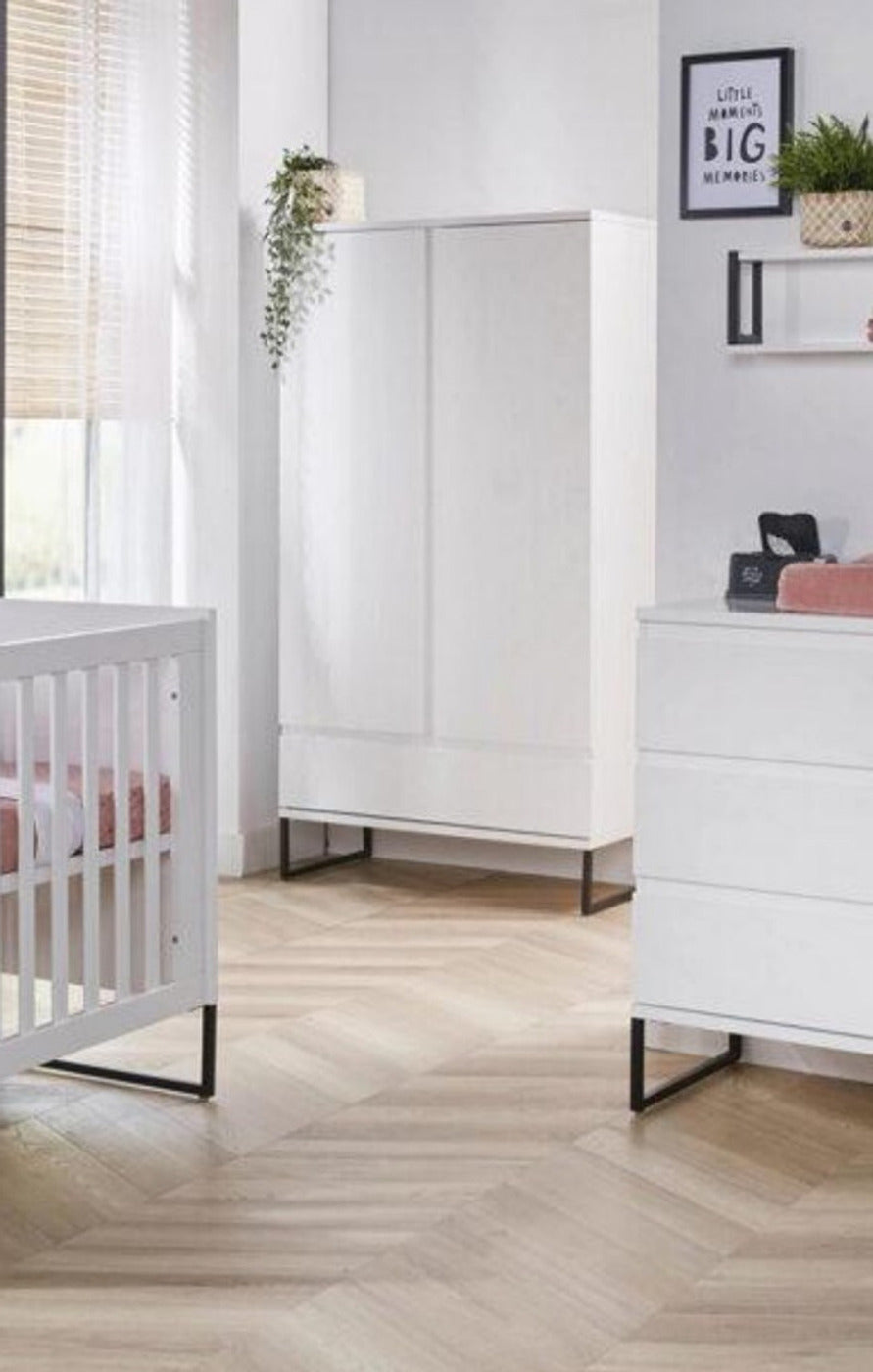 Pure Arc Growing Room wardrobe
