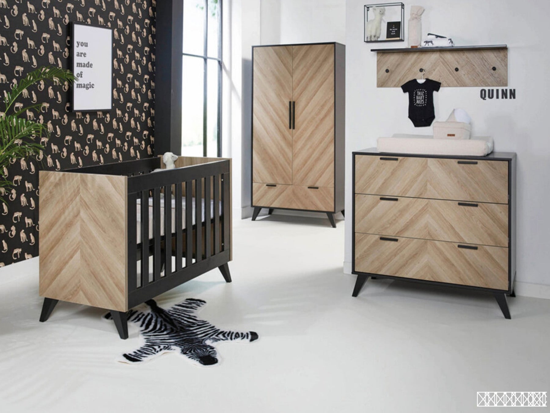 Quinn Heritage Growing Room complete three-piece children's room set