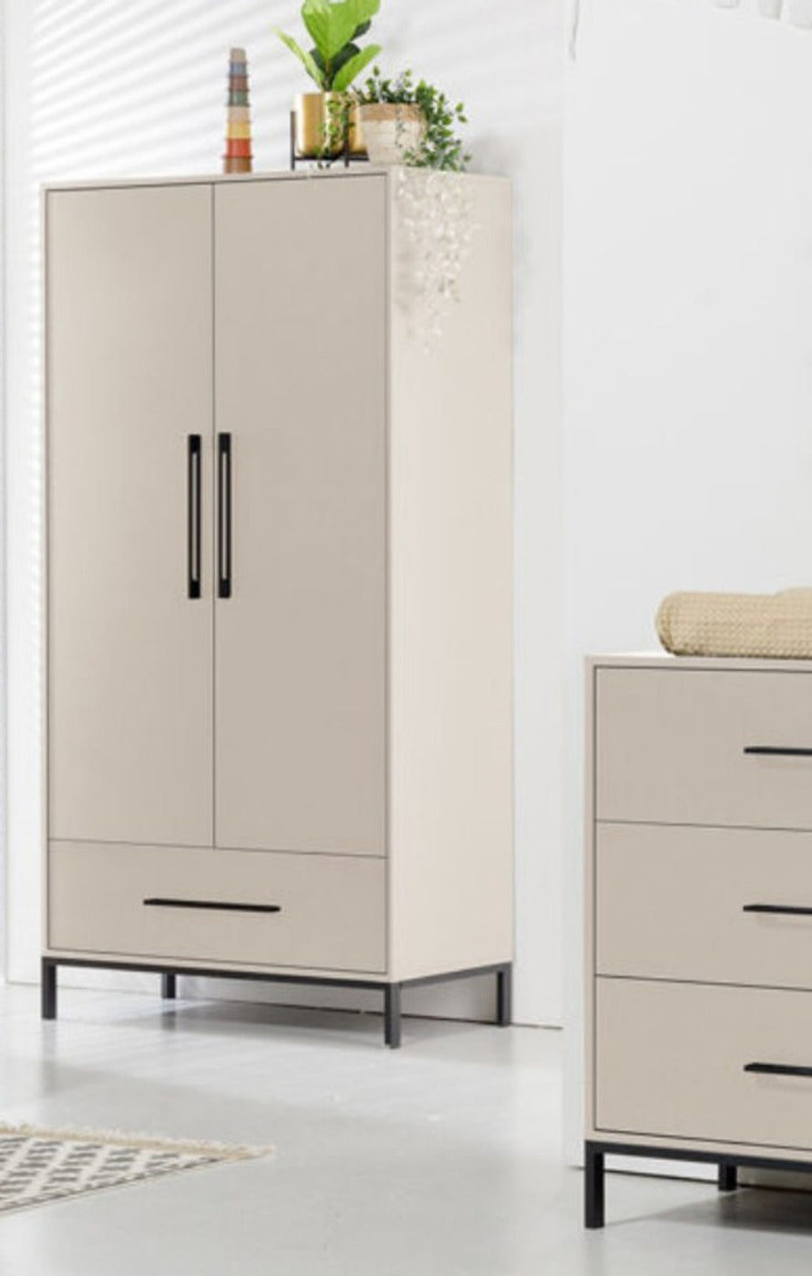 Stone Taupe Growing Room wardrobe