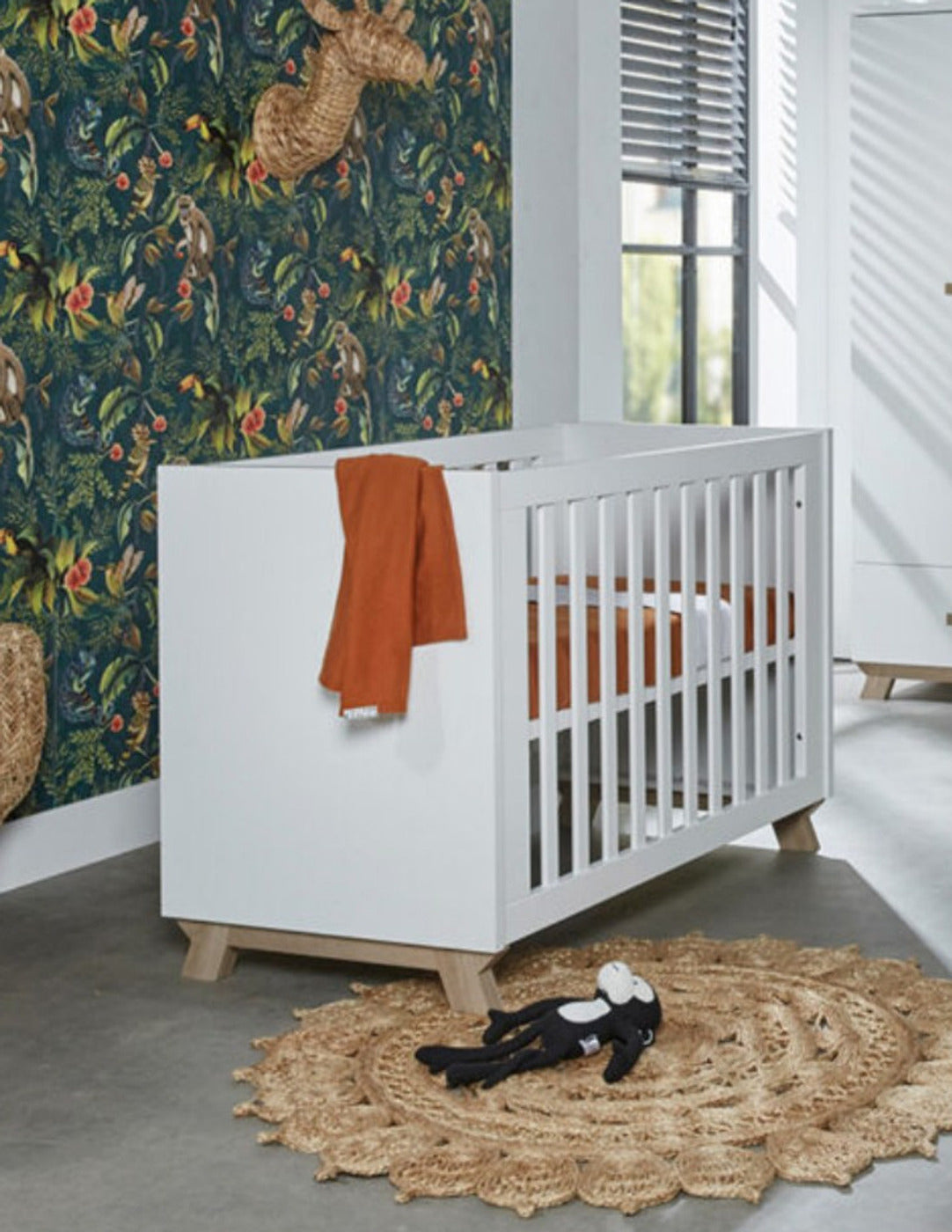 Woodland White Growing Room 1.3 m and 1.4 m crib