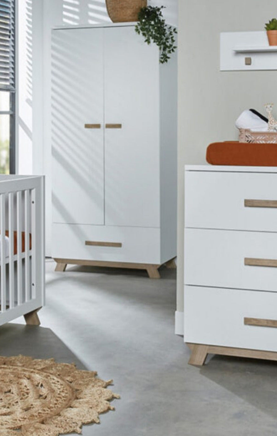 Woodland White Growing Room wardrobe